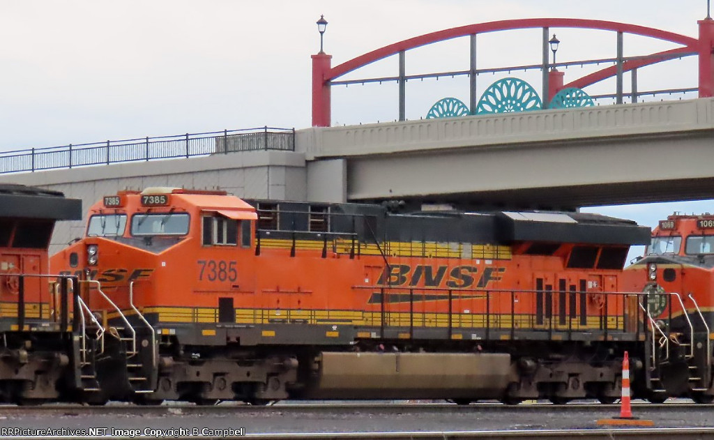 BNSF 7385